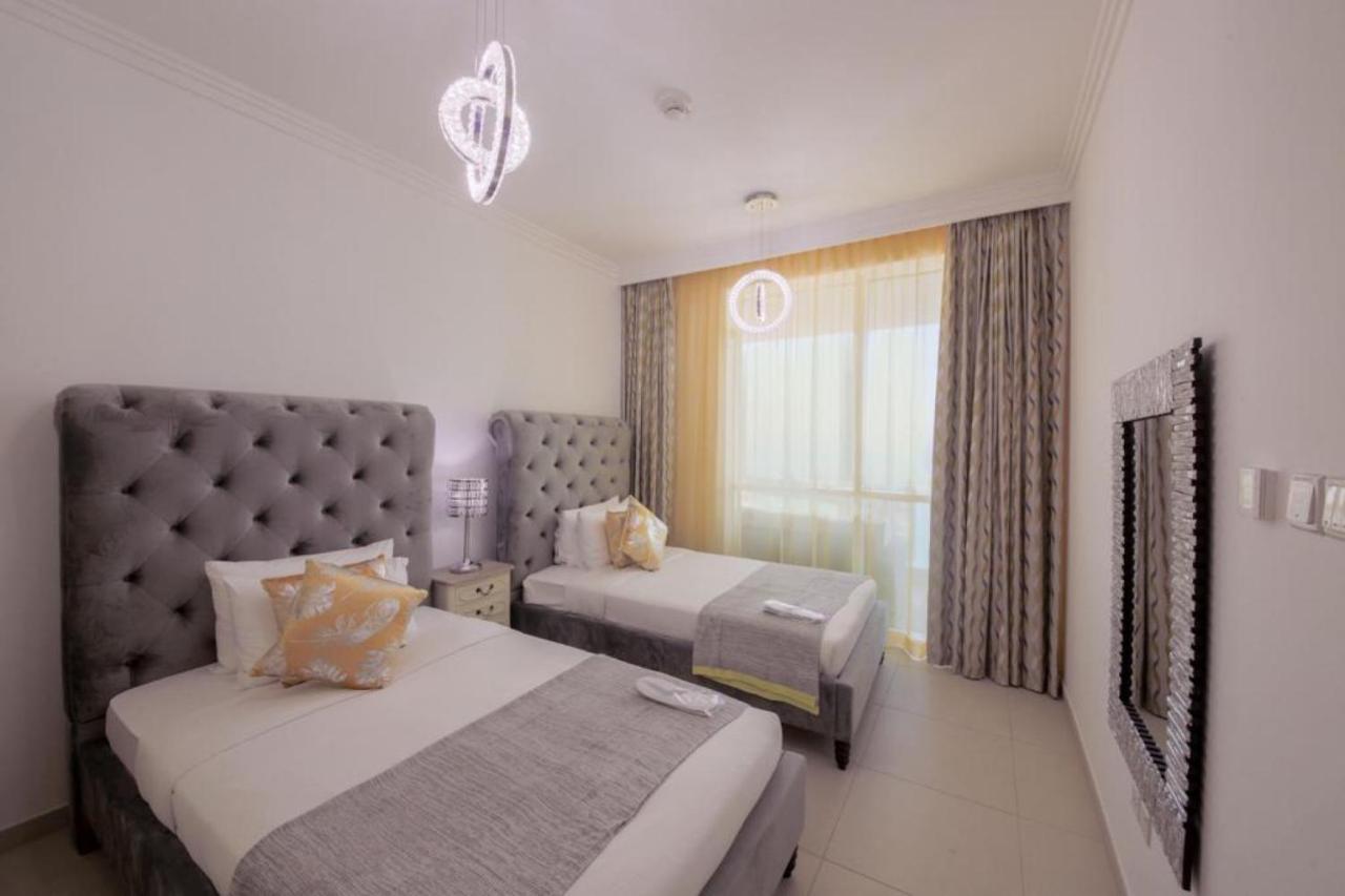 Stunning 5* 4Br-Oceanfront-Apartment Dubaï Extérieur photo